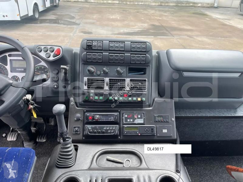 باص Iveco