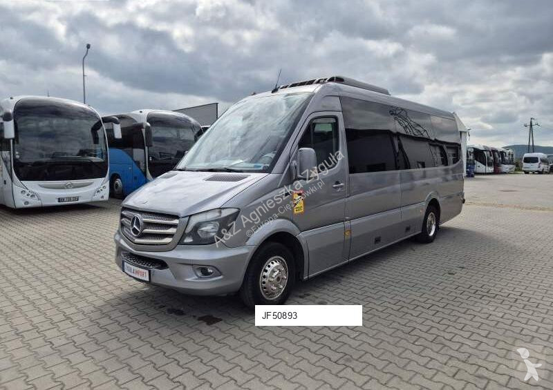 باص Mercedes SPRINTER 519