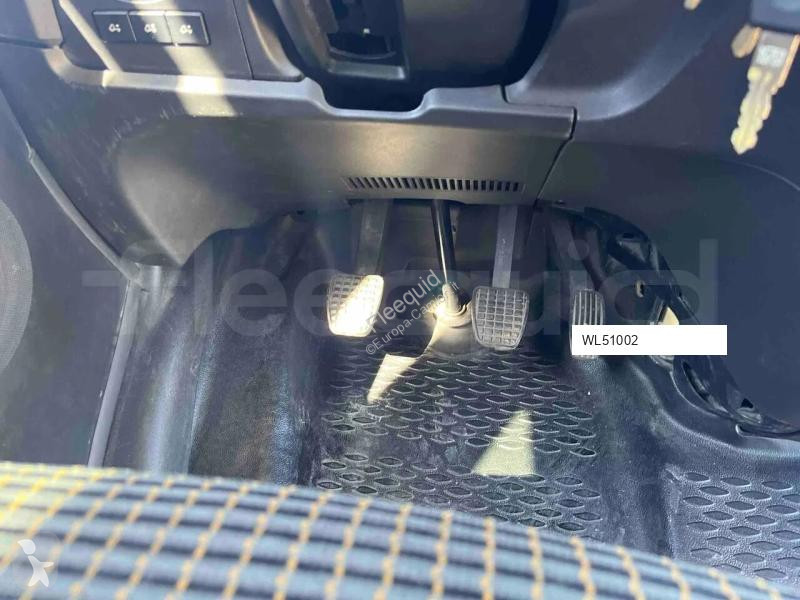 باص Iveco Indcar Mobi