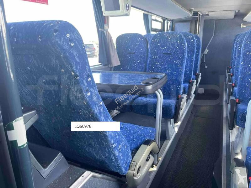 باص Neoplan Cityliner