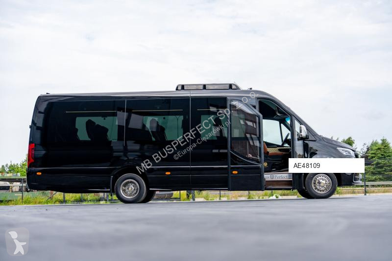 Véhicule utilitaire Mercedes 519 CDI – MB...