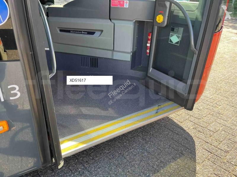 Autobussen Mercedes