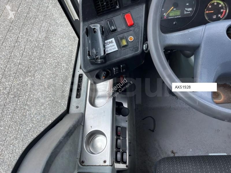 Autobús Mercedes