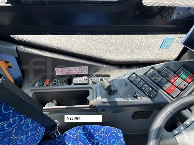 باص Iveco