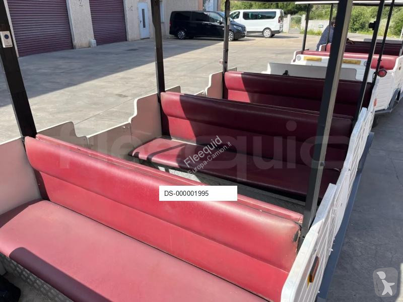 Autóbusz  HD180F
