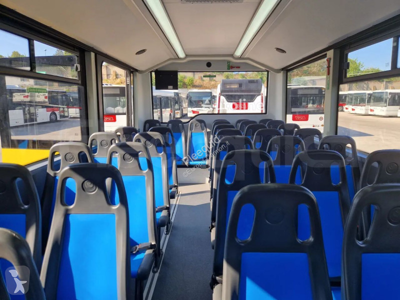 Autobussen Iveco Indcar