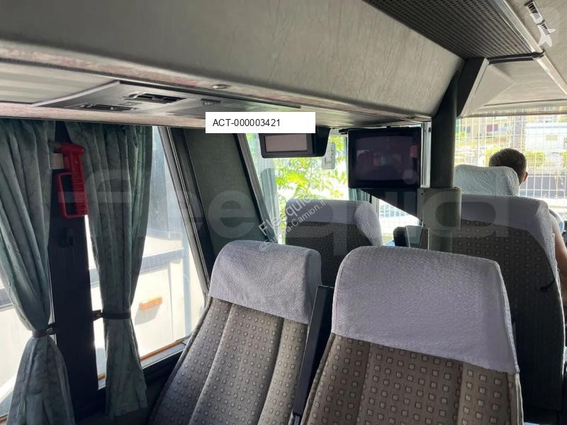 Autobus Setra S328