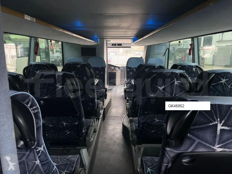 باص Neoplan Skyliner