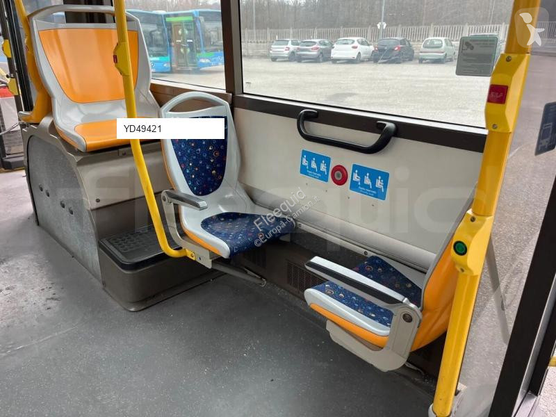 باص Irisbus