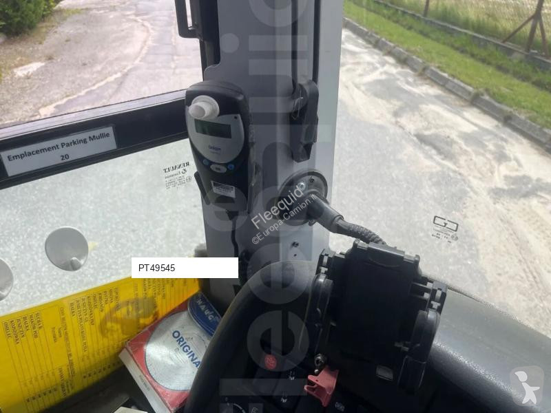 Autobús Irisbus Ares