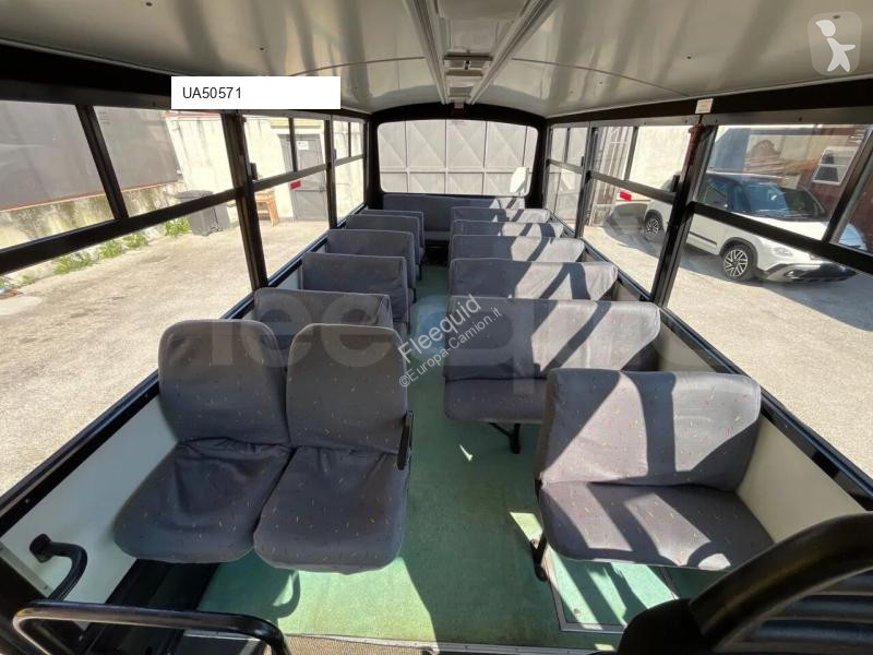 باص Iveco Cacciamali