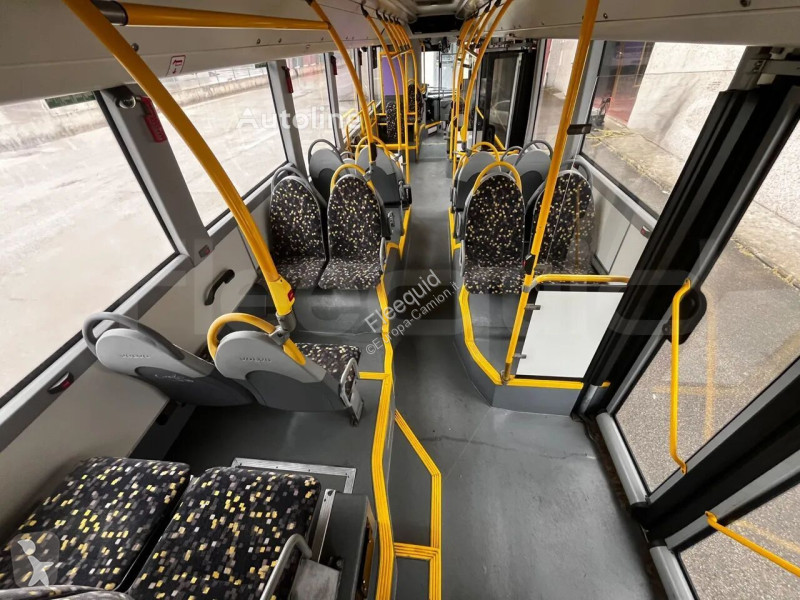 باص Volvo 7900