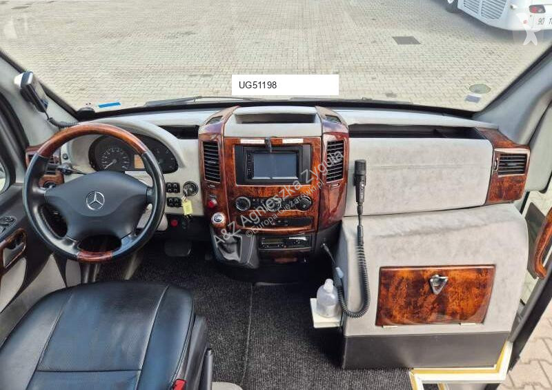 باص Mercedes SPRINTER 519