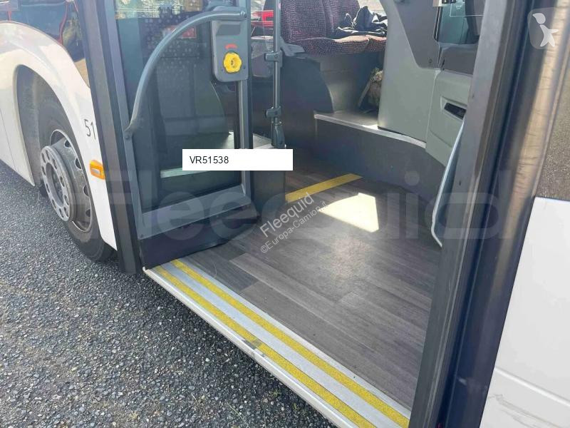 باص Mercedes