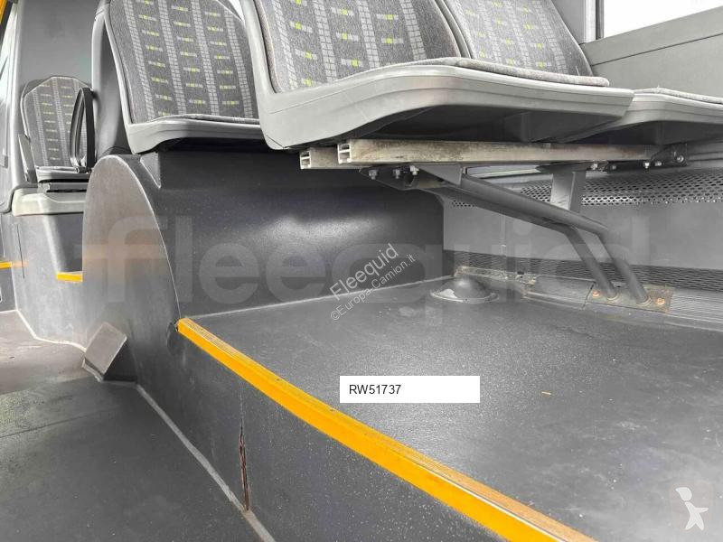باص Mercedes
