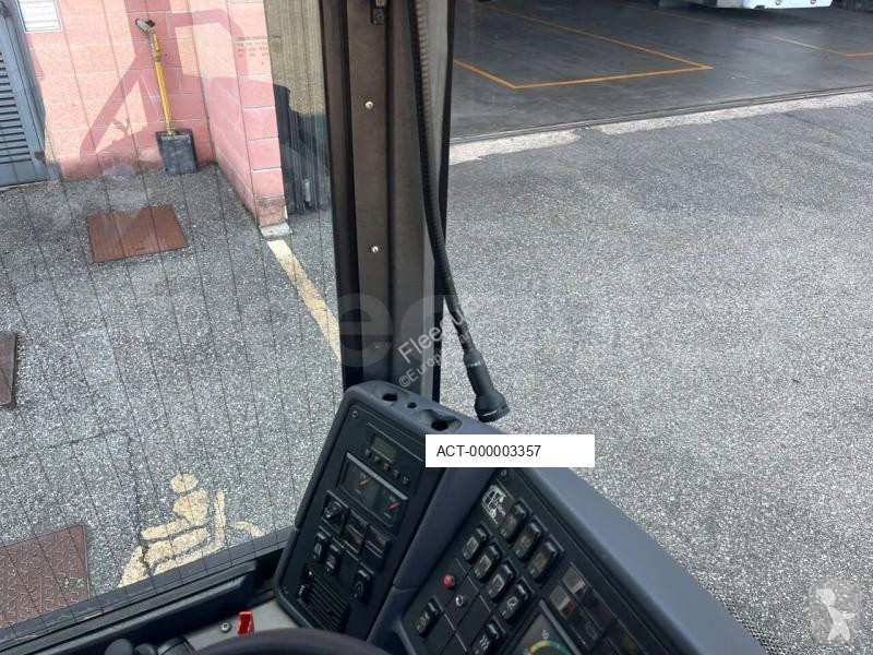 Bus Mercedes