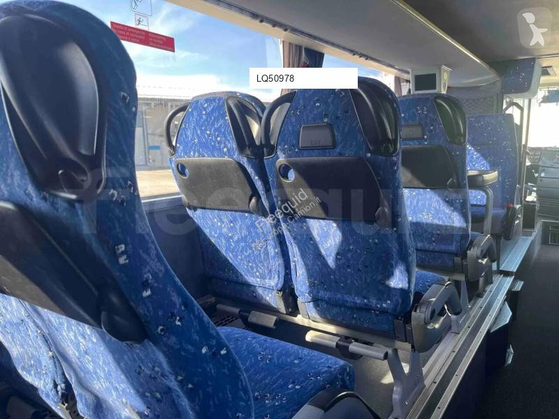 باص Neoplan Cityliner