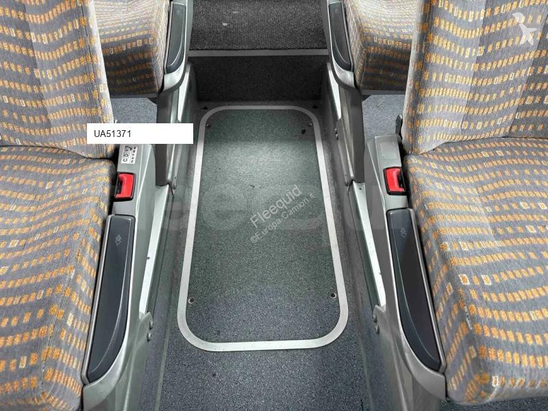 باص Setra S416