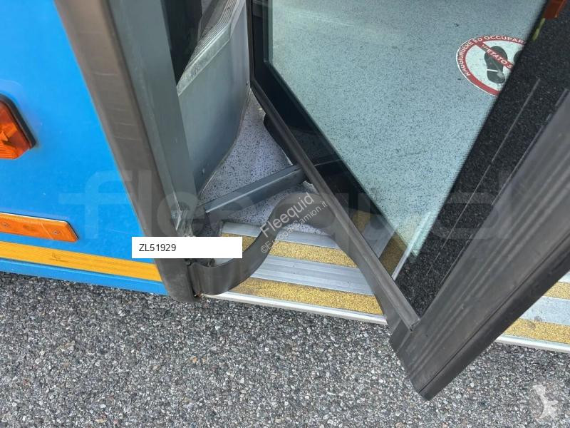 Autobús Mercedes