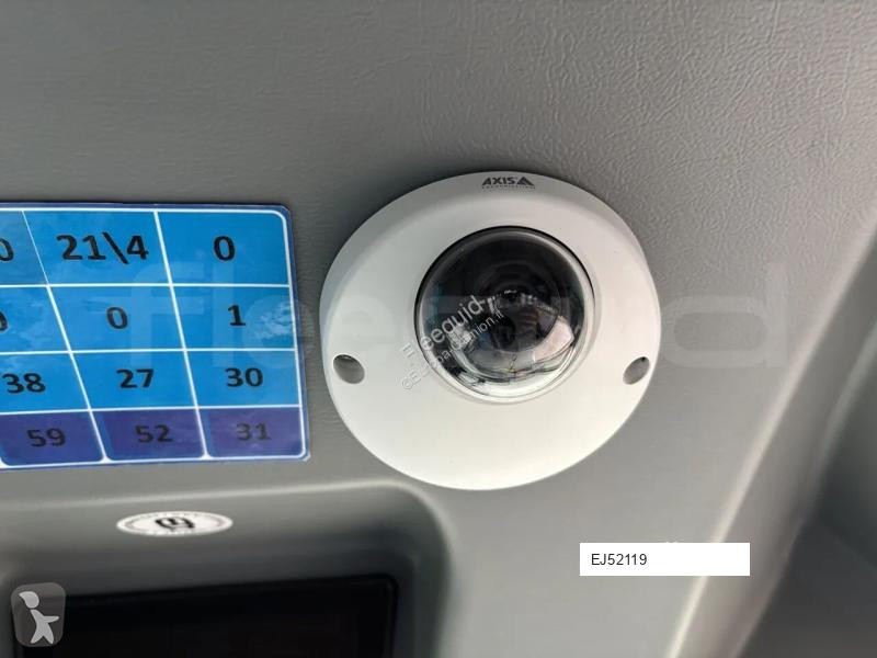 Autobussen Isuzu Novo
