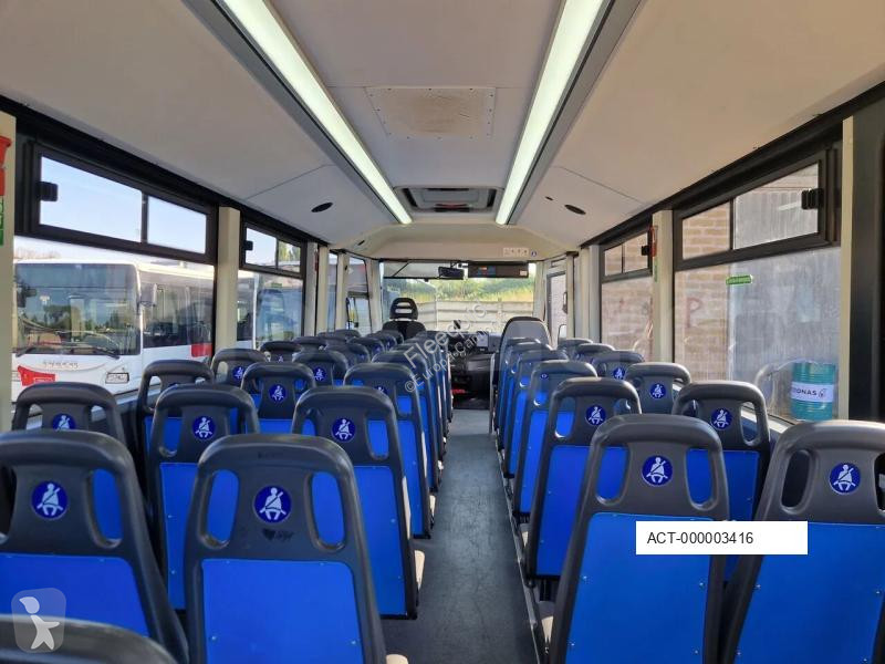 Autobussen Iveco Indcar