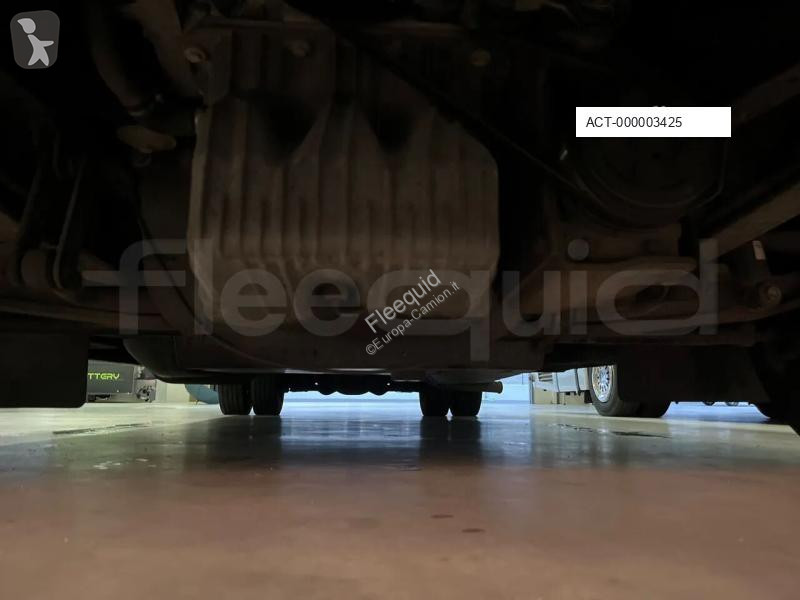 Autobuz Mercedes MB 818 S