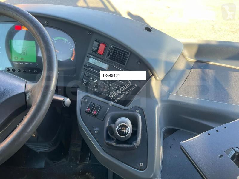 باص Mercedes