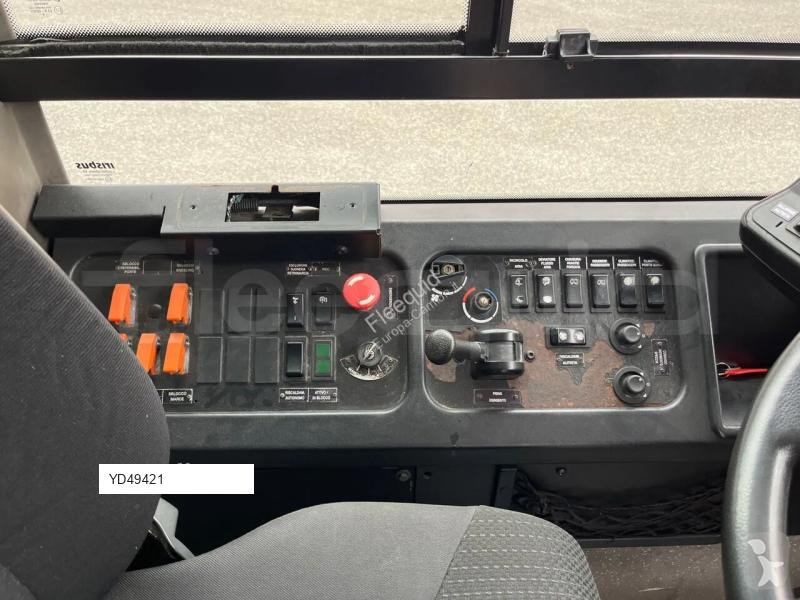 باص Irisbus