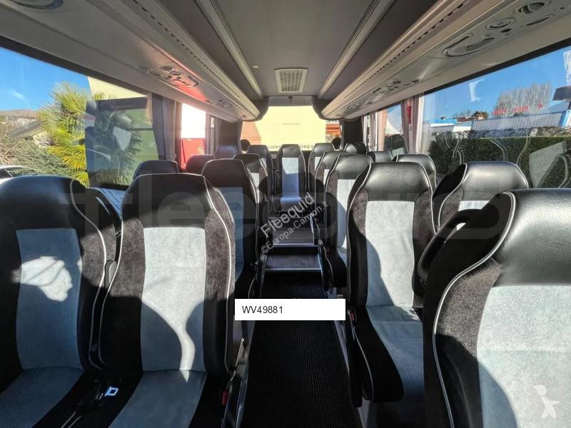 باص Iveco