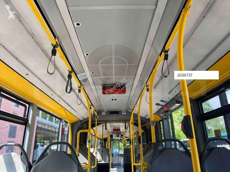 Autobuz Mercedes