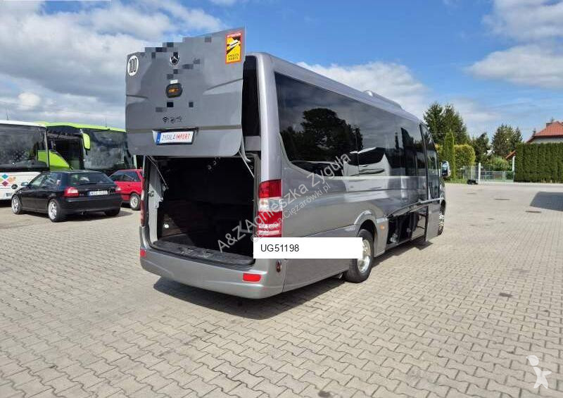 باص Mercedes SPRINTER 519
