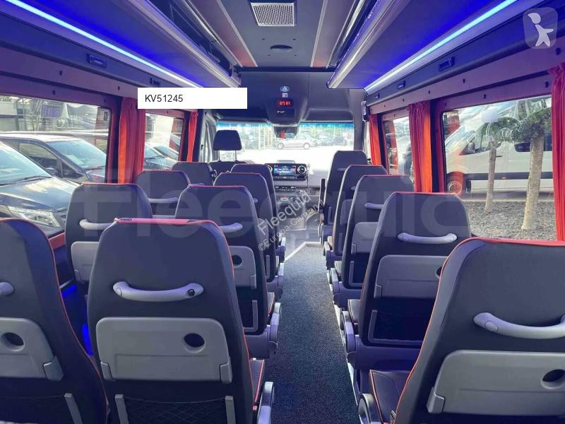 Autobús Mercedes