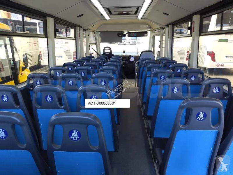 باص Iveco Indcar
