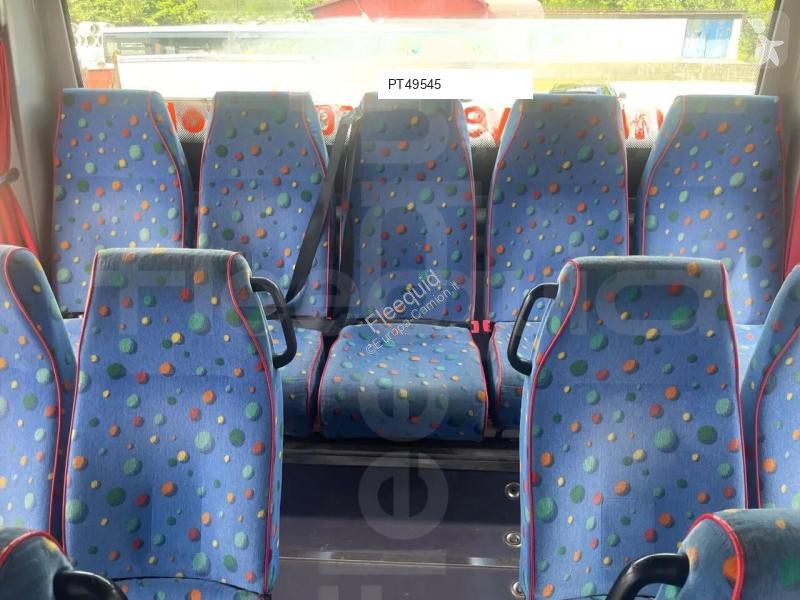 Autobús Irisbus Ares
