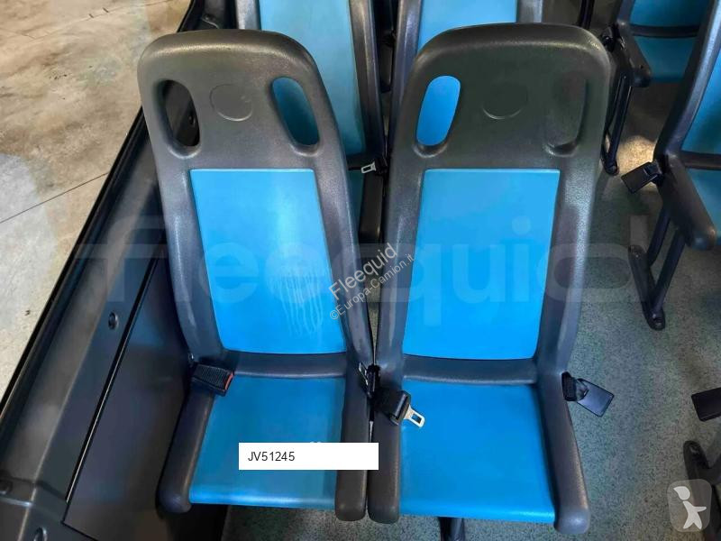 باص Iveco