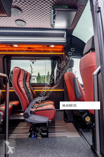 Véhicule utilitaire Mercedes 519 CDI – MB...