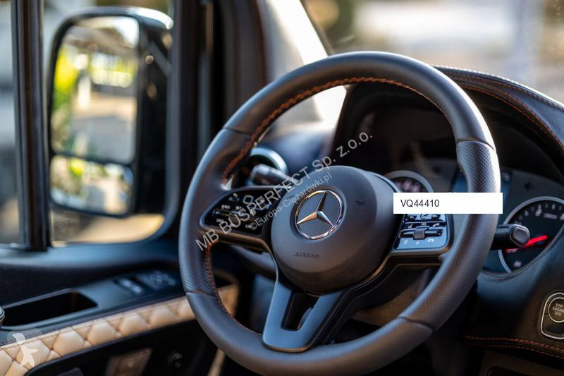 Véhicule utilitaire Mercedes 519 CDI – MB...