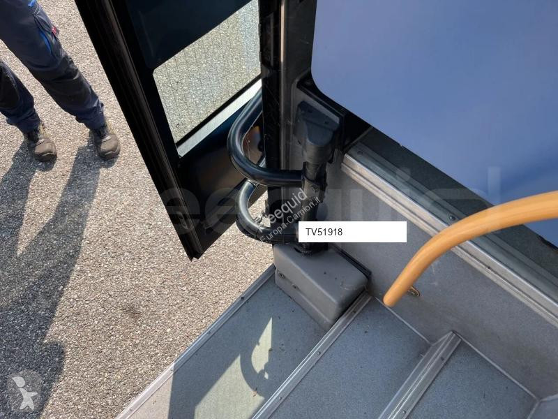 باص Iveco