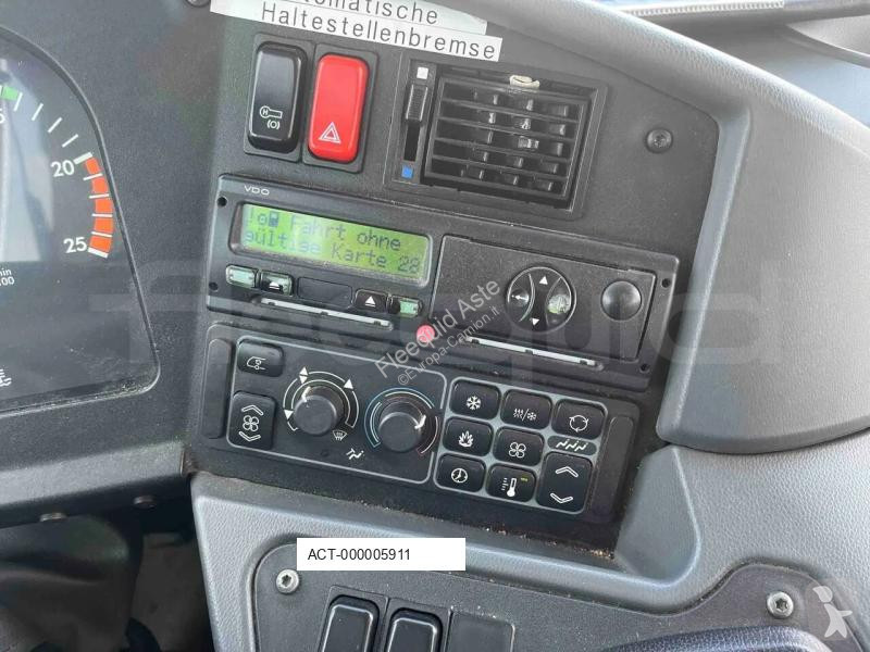 Autóbusz Setra S412