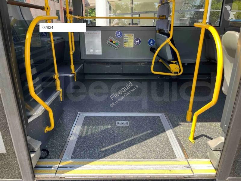 Mercedes G bus