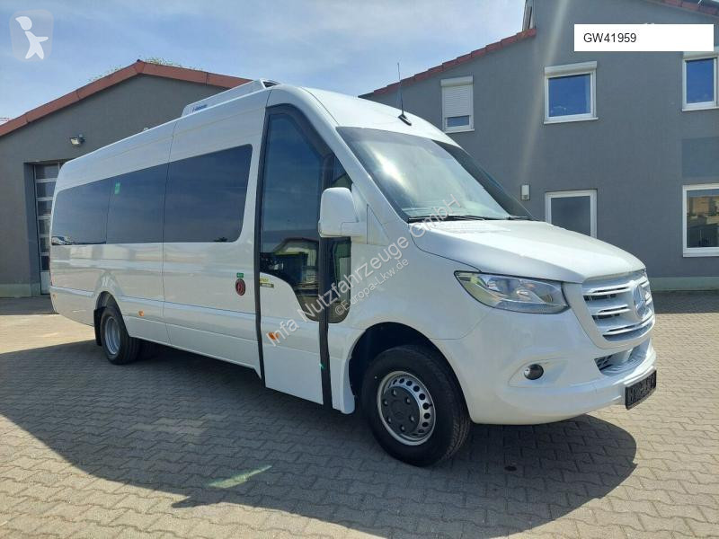 Buss Mercedes 519 AHK