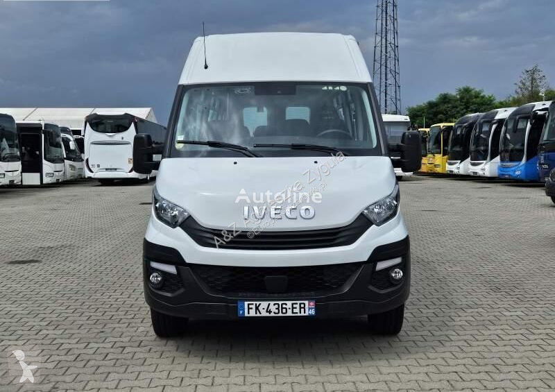 Autobus Iveco DAILY LINE A60C15