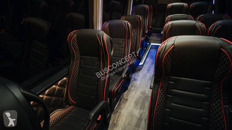 Camioneta Mercedes 519 cdi 21 tourist