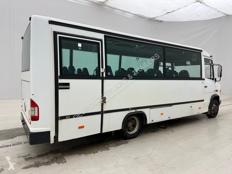 Furgoneta Mercedes 813