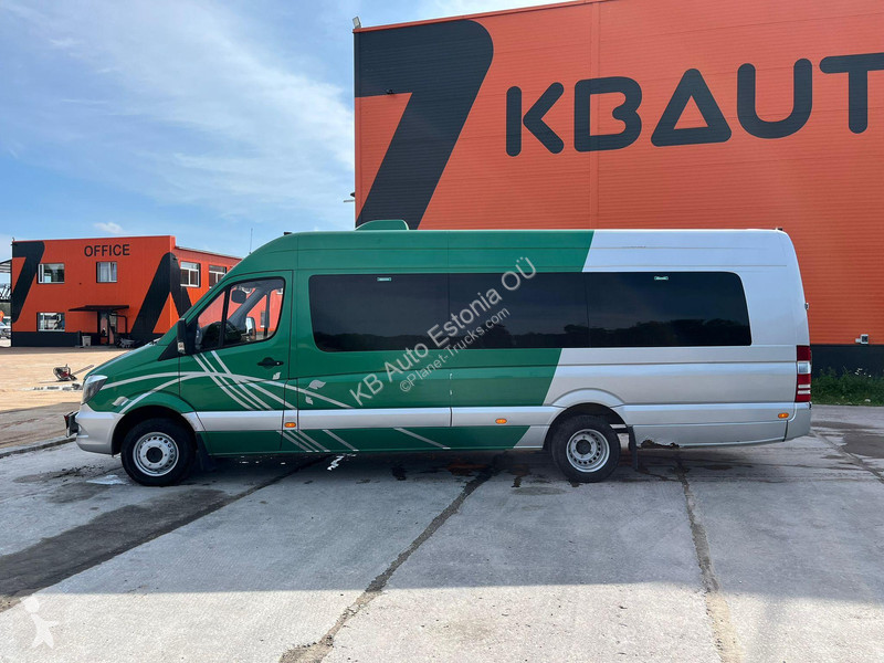 Autobus Mercedes 516 23 SEATS