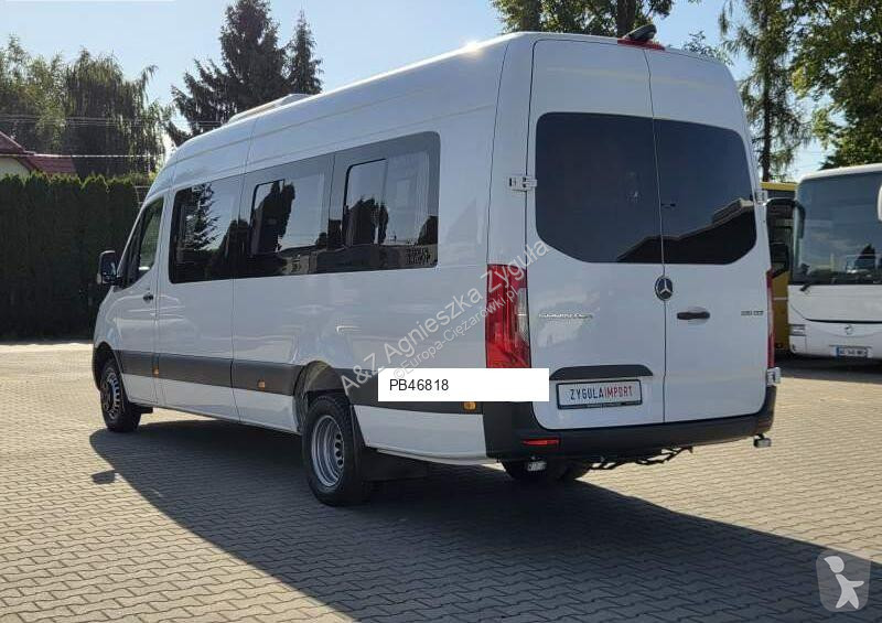 Autobus Mercedes 516