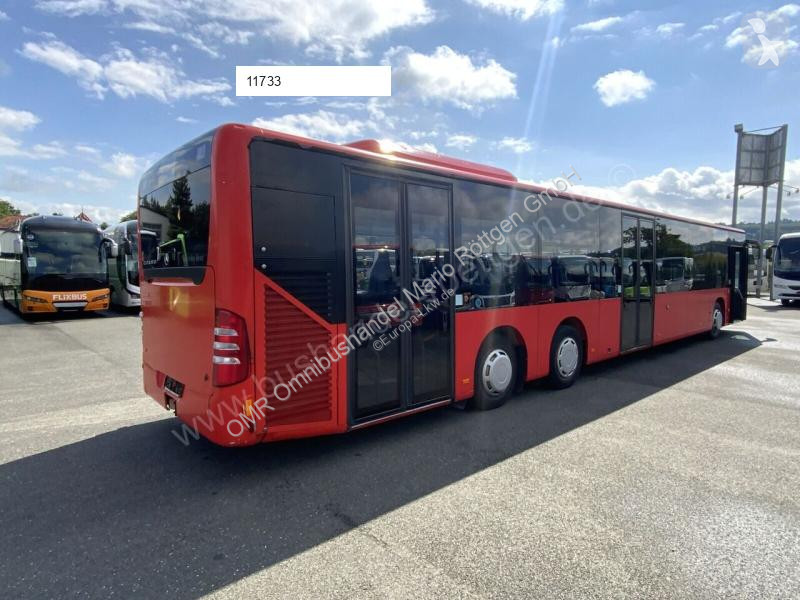 باص Mercedes L