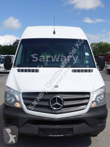 Autobuz Mercedes 513...