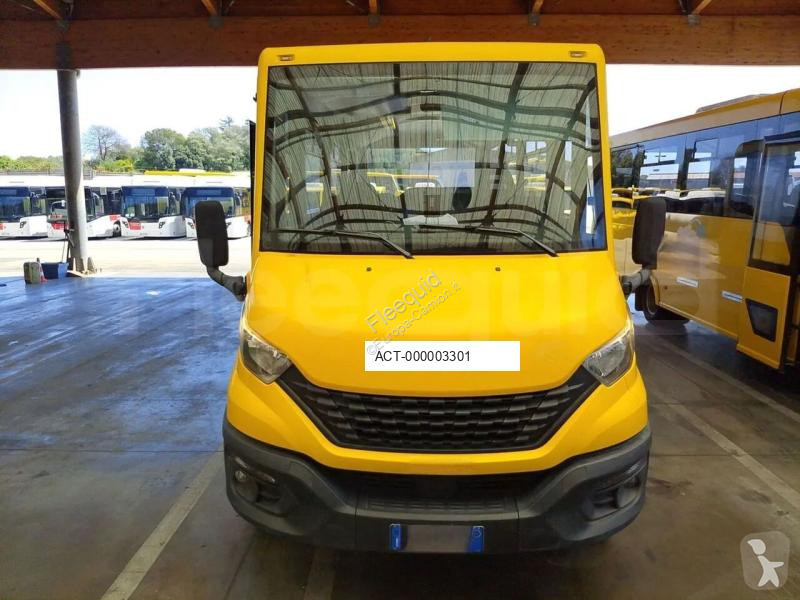 باص Iveco Indcar