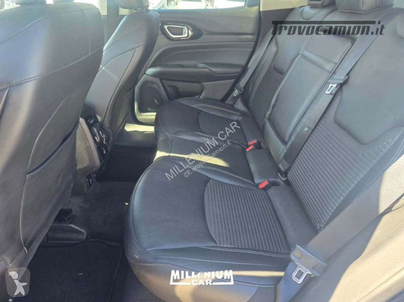 Autobus  COMPASS 2021 LIMITED 4XE FULL